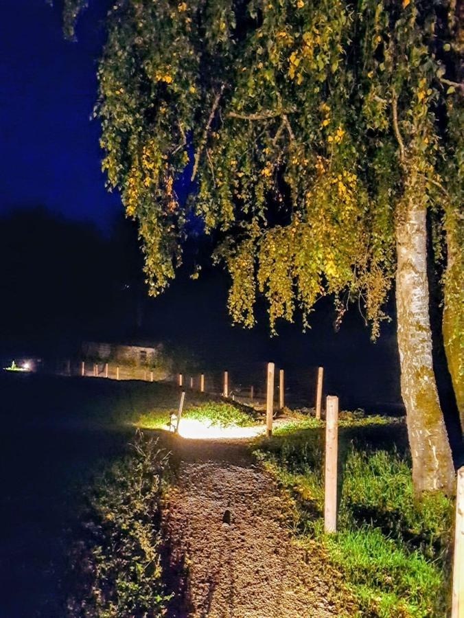 Sunhill Appartments, Klimatisiert Winhoring Bagian luar foto