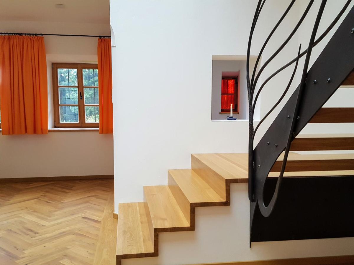 Sunhill Appartments, Klimatisiert Winhoring Bagian luar foto