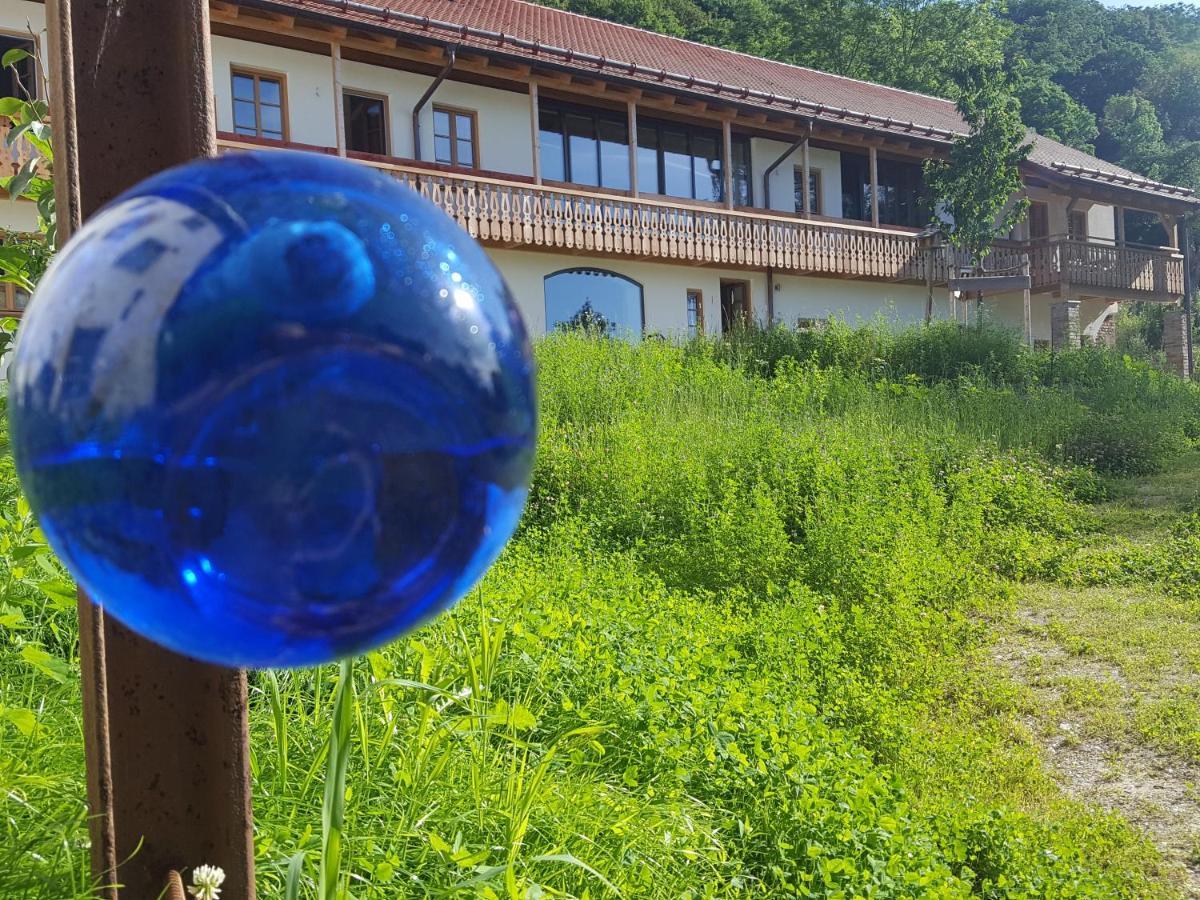 Sunhill Appartments, Klimatisiert Winhoring Bagian luar foto